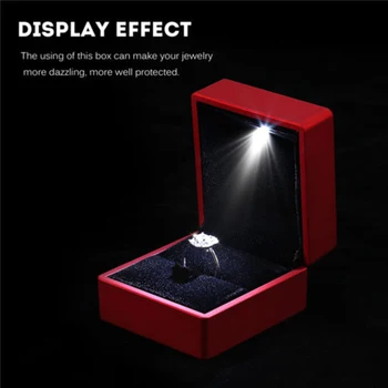 Dalyvavimas Vestuvinį Žiedą, Dėžutė Papuošalų Dėžutė su LED Šviesos Šventė Gimtadienį Papuošalų Mados Žiedas Stendas Dovanų Dėžutėje